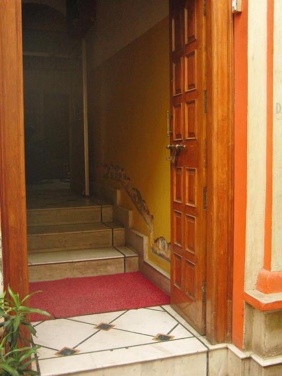 Shivakashi Guest House Varanasi Eksteriør billede